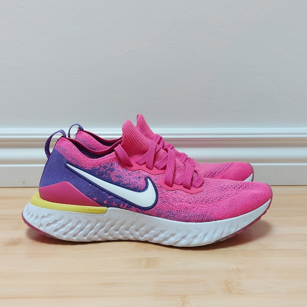 Nike Epic React Flyknit 2 Women's Running Shoe